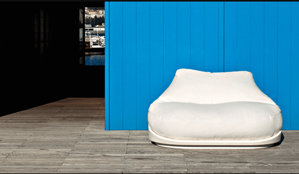 Hug Outdoor Sofa by Serralunga Furniture Sofas